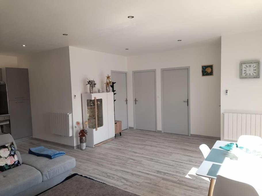 Belle Maison Neuve A 15 Min De Bordeaux Et 35 Min Cestas Exteriör bild