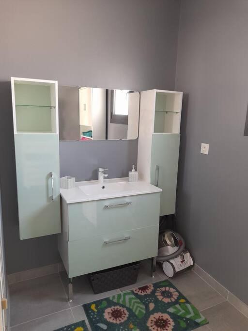 Belle Maison Neuve A 15 Min De Bordeaux Et 35 Min Cestas Exteriör bild