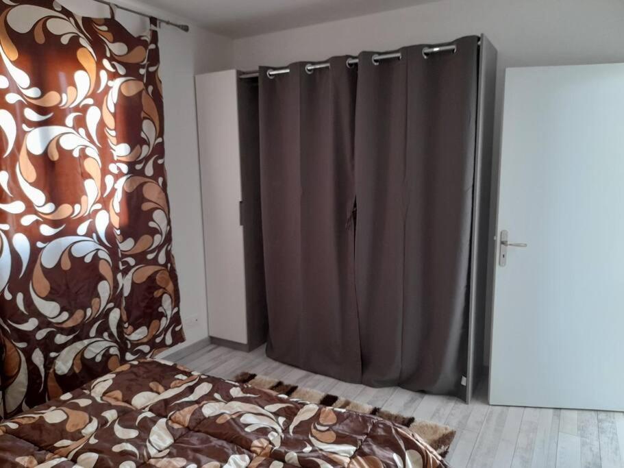 Belle Maison Neuve A 15 Min De Bordeaux Et 35 Min Cestas Exteriör bild